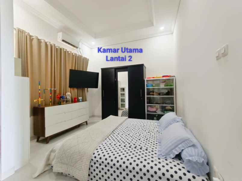 jual cepat rumah townhouse cantik di pejaten timur