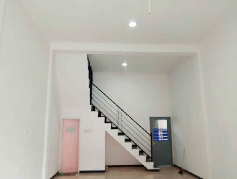 jual ruko siap huni dan deket dengan kampus