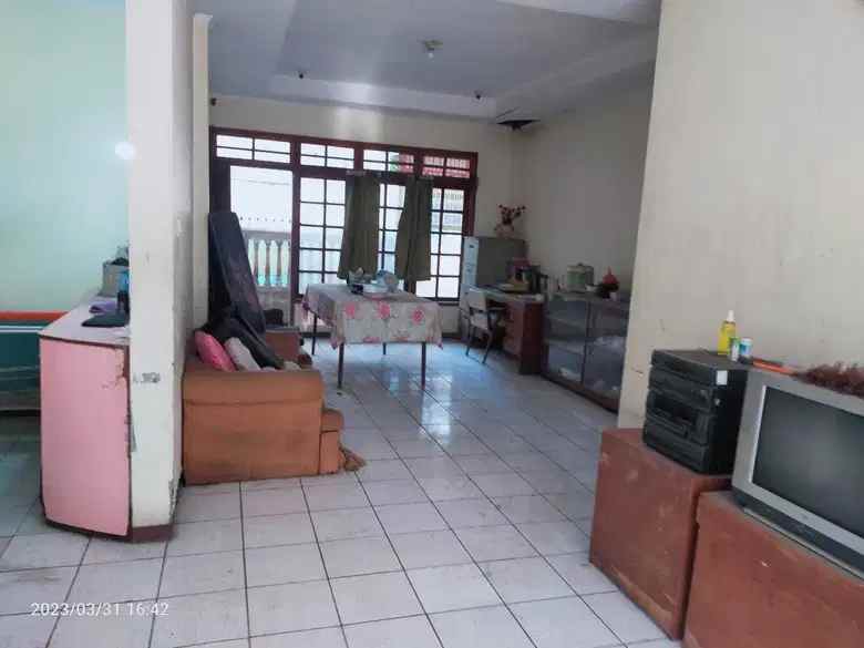 jual rumah dan kost 7 pintu di utan kayu jakarta timur