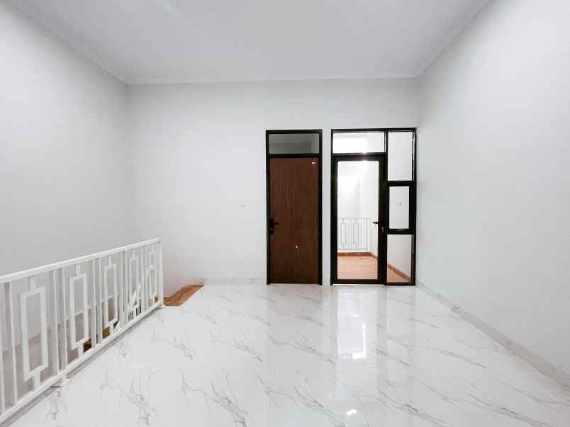 jual rumah pondok ungu sektor 5 bekasi siap huni c1022