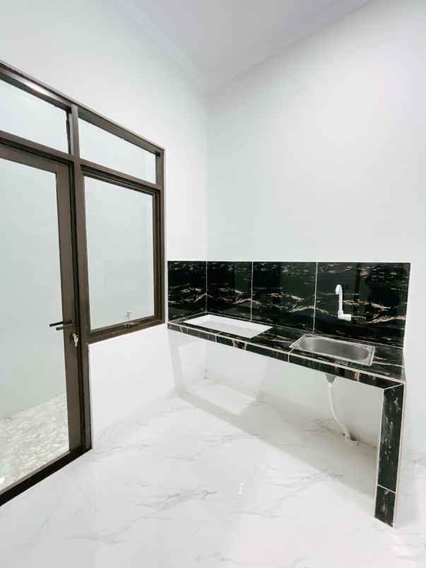 jual rumah pondok ungu sektor 5 bekasi siap huni c1022