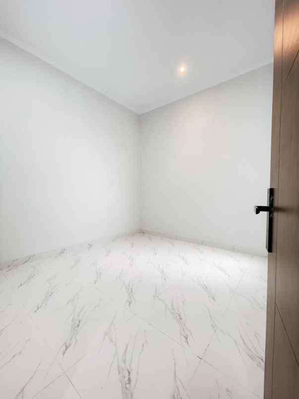 jual rumah pondok ungu sektor 5 bekasi siap huni c1022