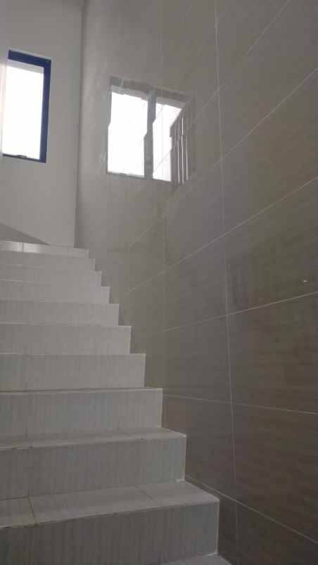 jual rumah semi furnish sepatan tangerang