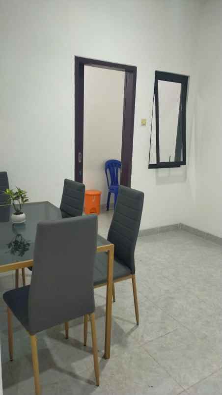 jual rumah semi furnish sepatan tangerang