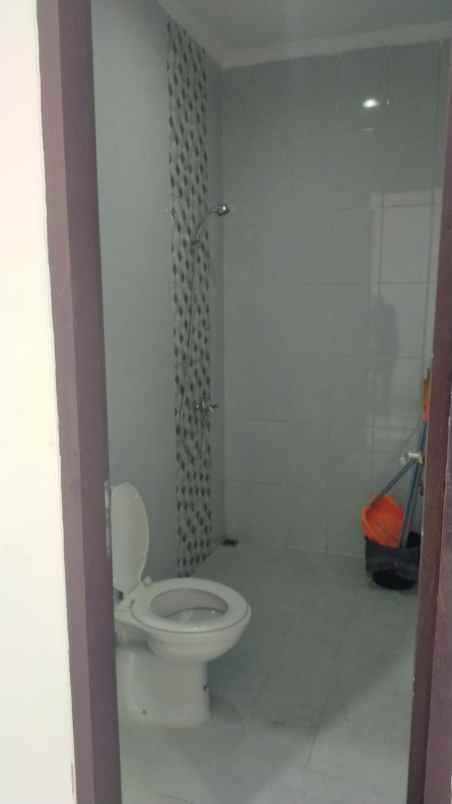 jual rumah semi furnish sepatan tangerang