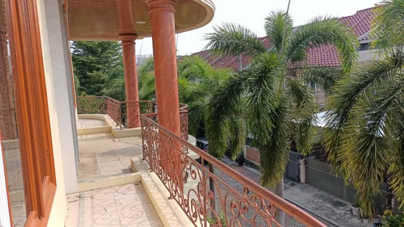 jual rumah taman surya 5 jak bar