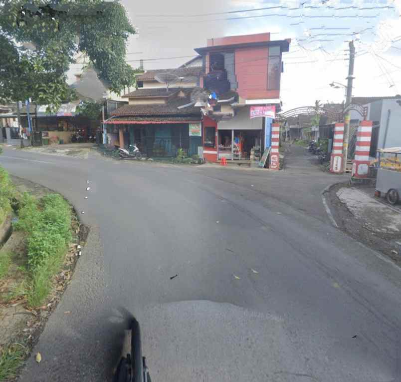 kios strategis beji ungaran timur