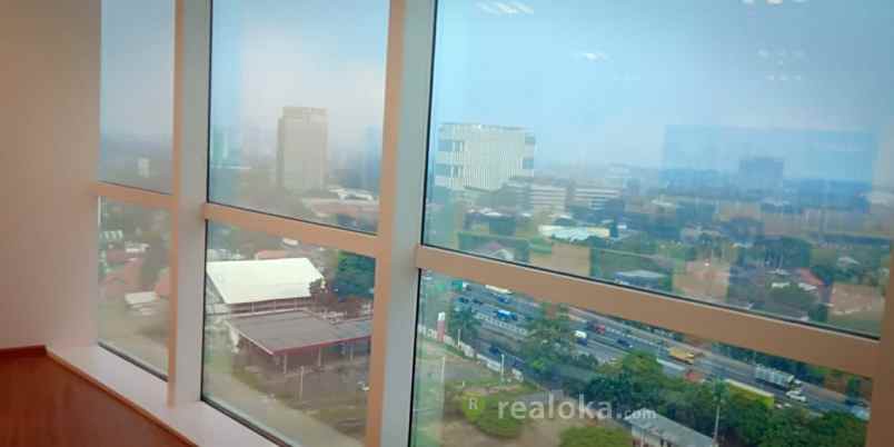 komersial jalan tb simatupang