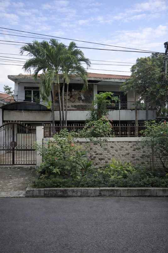 ngagel jaya utara strategis cocok untuk usaha kantor