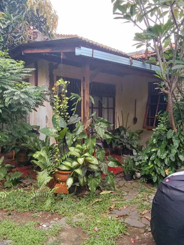 nilai tanah tinggi rumah cilandak barat akses lengkap