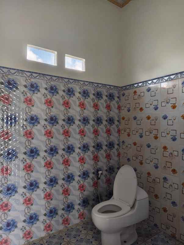 ruang usaha resto aktif dekat summarecon bekasi