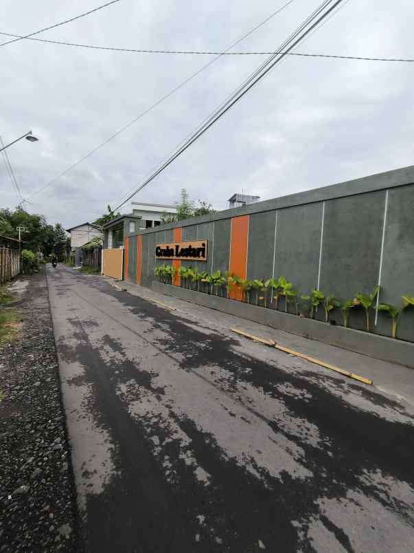 rumah 2 lantai dekat kantor pemda sleman