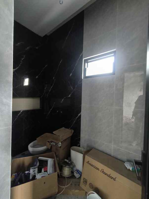 rumah 2 lantai dekat kantor pemda sleman