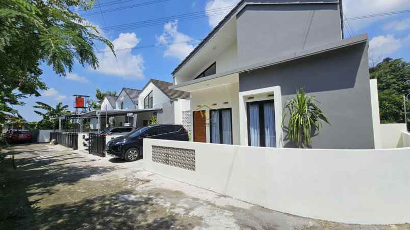 rumah 500 jutaan dekat jalan kaliurang km 10