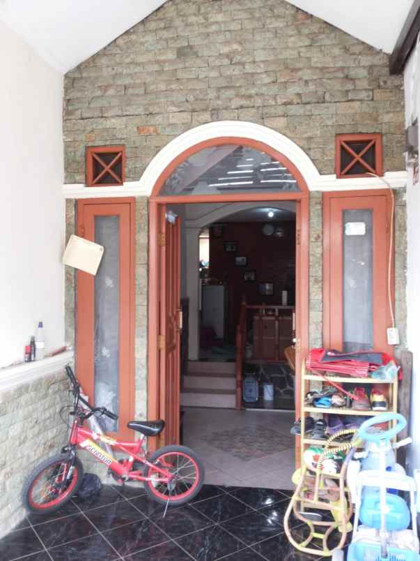 rumah akses dekat kantor walikota