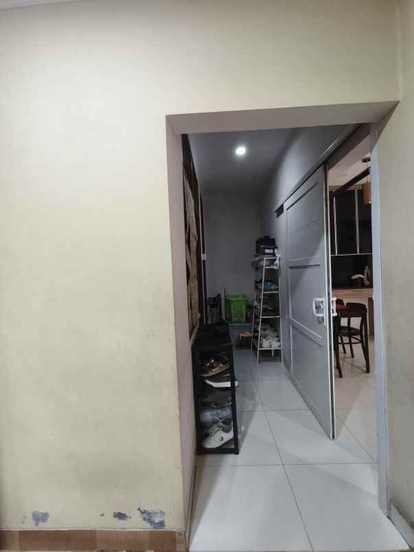 rumah bagus furnished shm cideng jakarta pusat