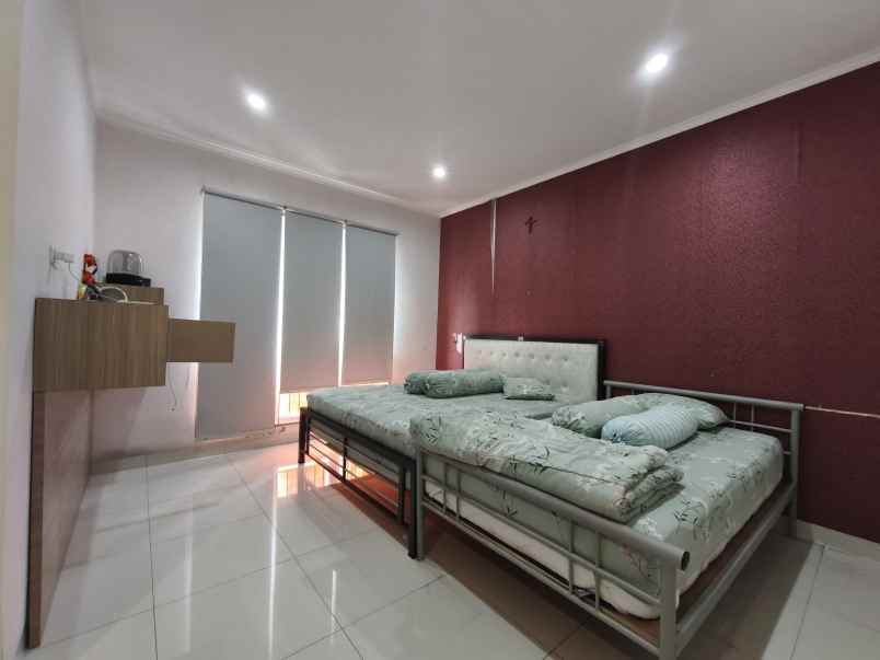 rumah bagus furnished shm cideng jakarta pusat