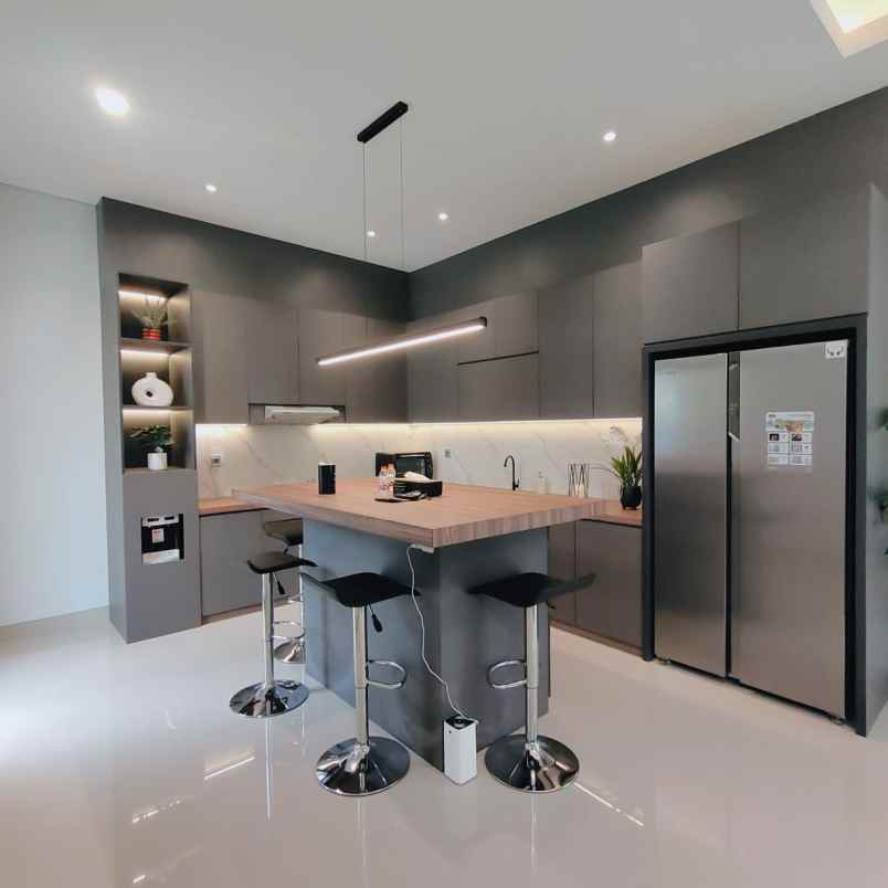 rumah baru dalam komplek bsd kencanaloka