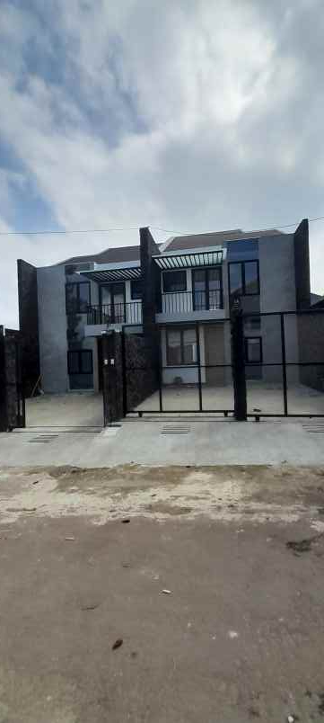rumah baru di setiabudi regency bandung utara