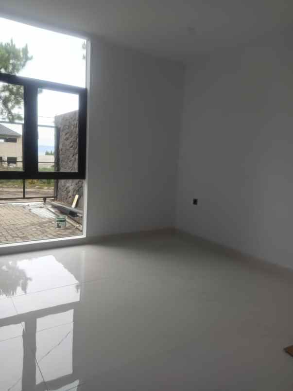 rumah baru di setiabudi regency bandung utara