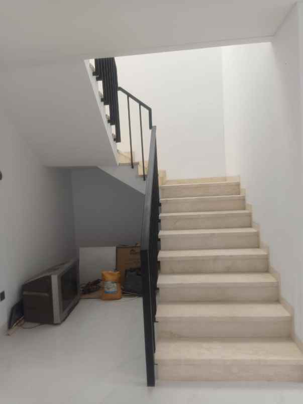 rumah baru di setiabudi regency bandung utara