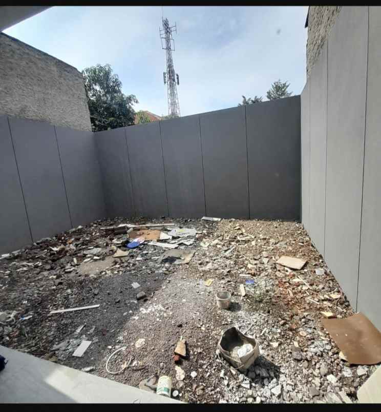 rumah baru siap huni di jalan kembar bandung