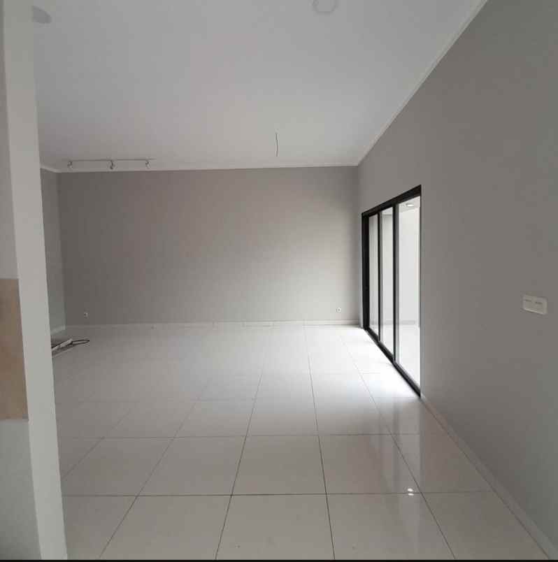 rumah baru siap huni di jalan kembar bandung