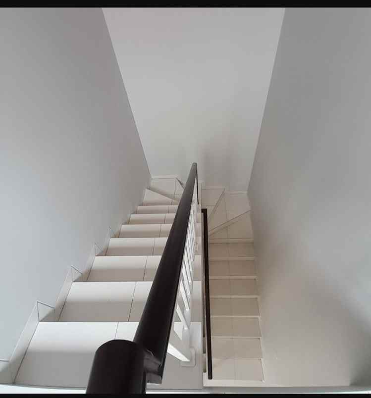 rumah baru siap huni di jalan kembar bandung