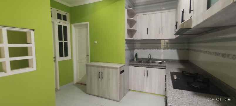 rumah bnr bogor selatan dekat taman