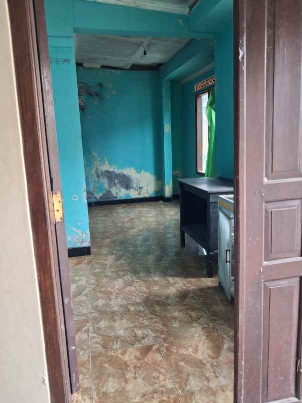 rumah dekat exit tol tingkir sejuk di salatiga