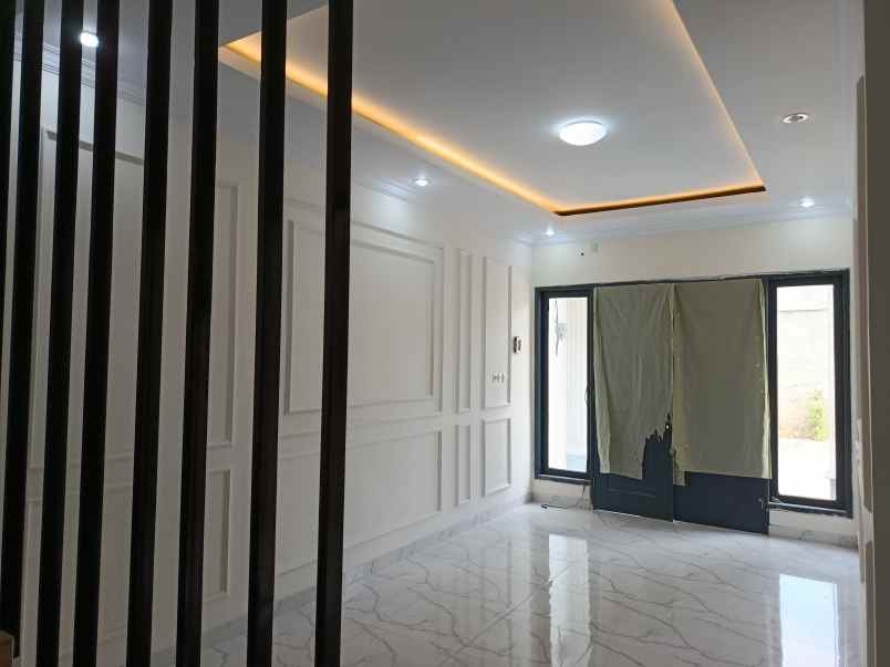 rumah di cinere cirendeu tangerang selatan