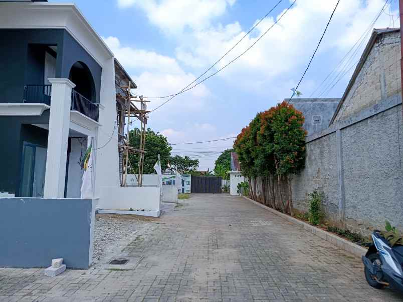 rumah di cinere cirendeu tangerang selatan