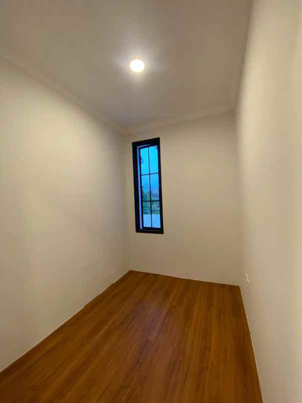 rumah di serpong bsd 2 lantai termurah