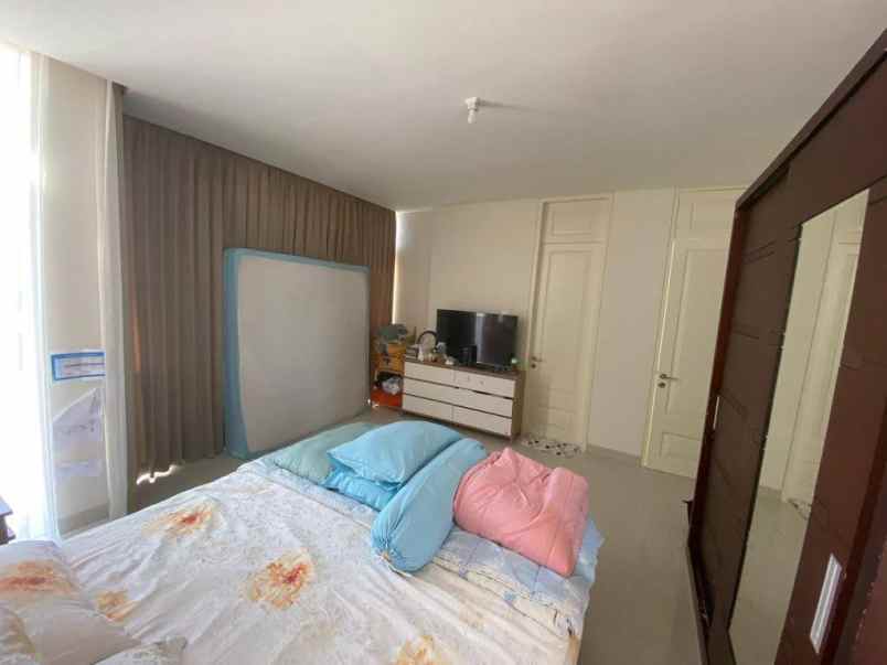 rumah dijual grand pakuwon tandes surabaya barat