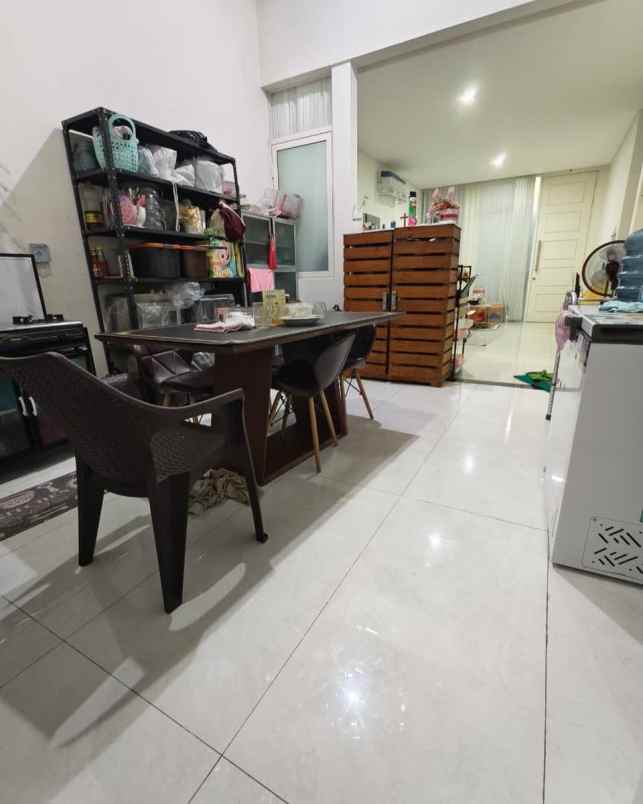 rumah dijual grand pakuwon tandes surabaya barat