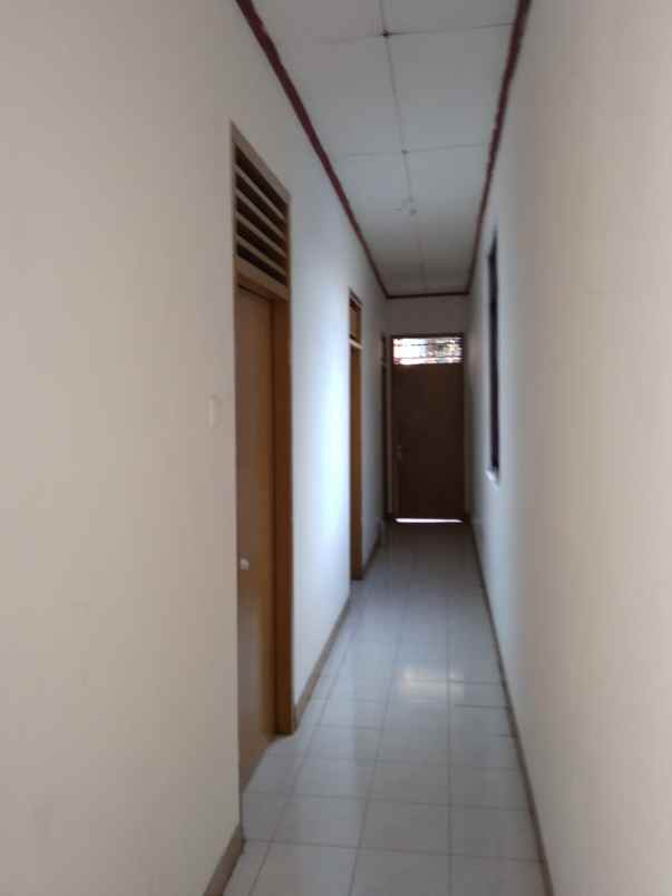 rumah dua lantai murah rawamangun jakarta timur