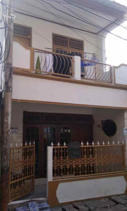 rumah dua lantai murah rawamangun jakarta timur