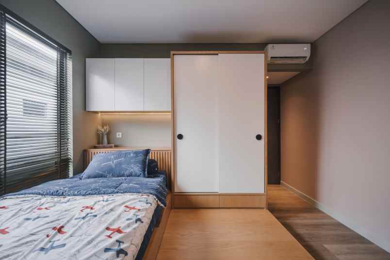 rumah full furnished mewah jakarta timur