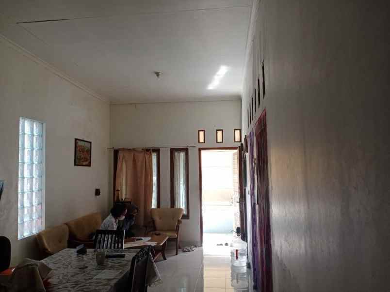 rumah galaxy pekayon bekasi jawa