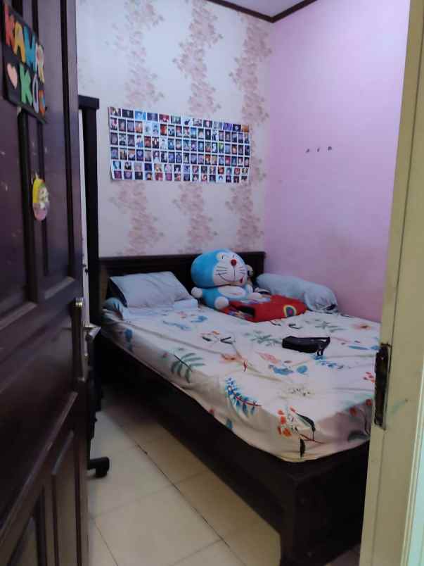 rumah grogol limo depok