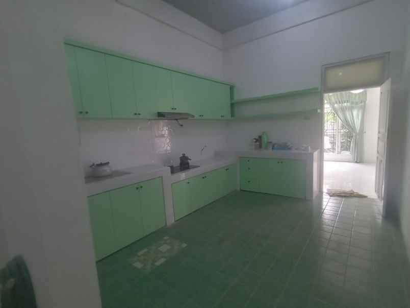 rumah hook siap huni di beji kota depok
