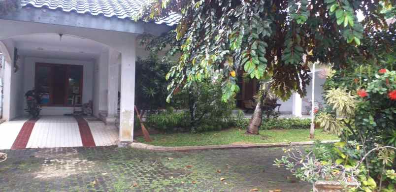 rumah jakarta selatan dki jakarta
