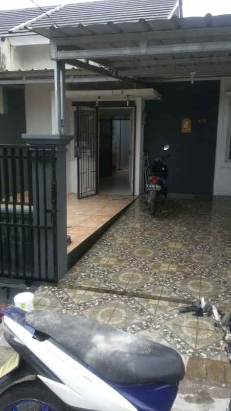 rumah jl anyelir citra indah