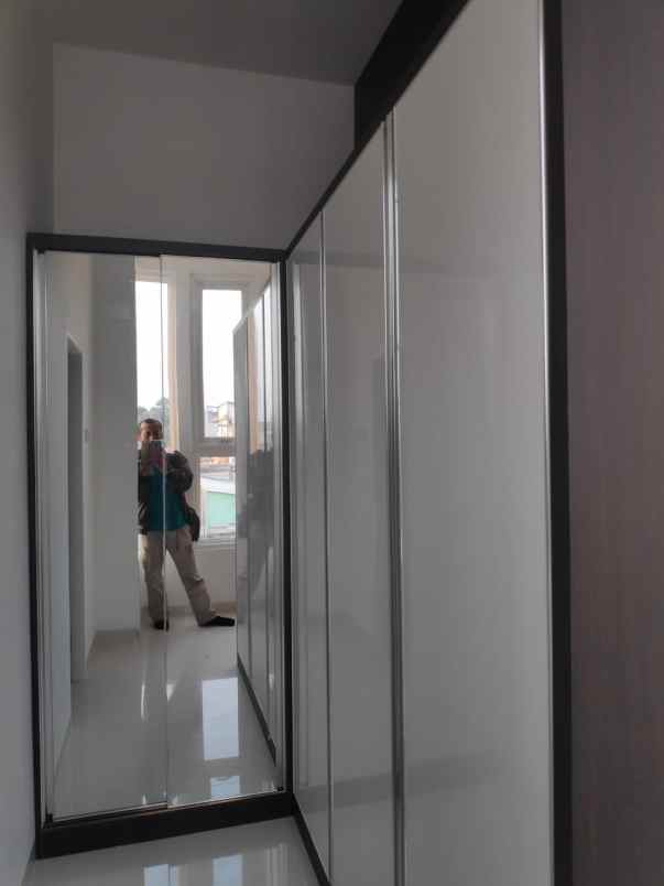 rumah jl jatiwaringin pondok