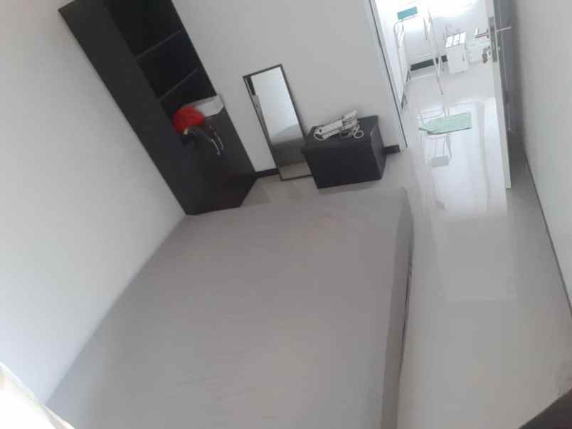 rumah jl magnolia babakan setu