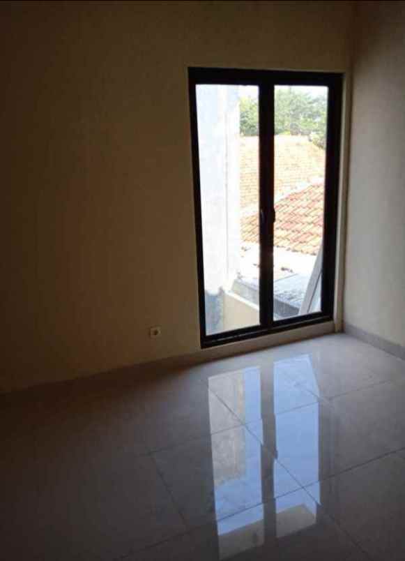 rumah jl majlis kalimulya