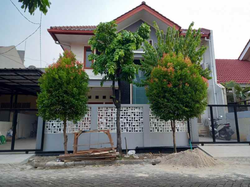 rumah kemang pratama bekasi jawa