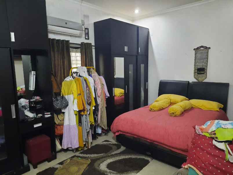 rumah komplek cibabat cimahi taman besar posisi hook