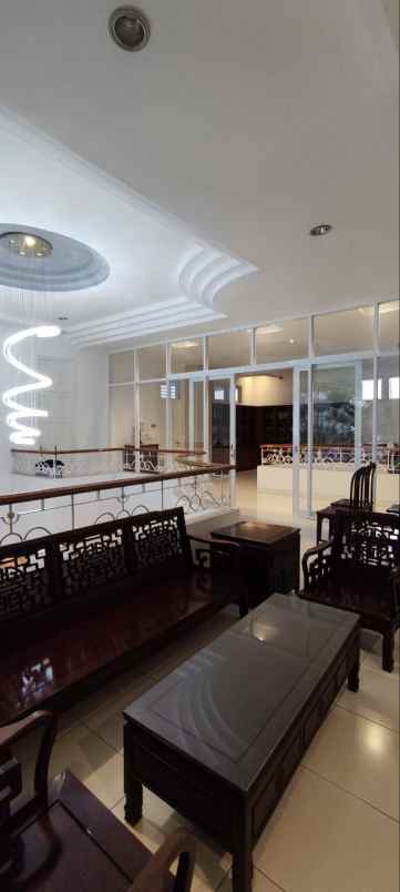 rumah komplek villa mas garden