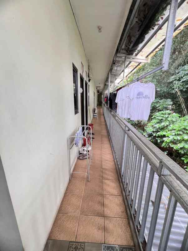 rumah kost randuacir sangat strategis di kota salatiga